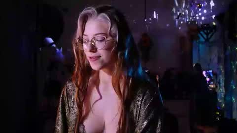 Snapshot of witch_fiona chatting on April 2026 08:12:02 PM Goddess of two strapons - Mr. long Don Mr. Pinky online show from April 2026 08:12:02 PM