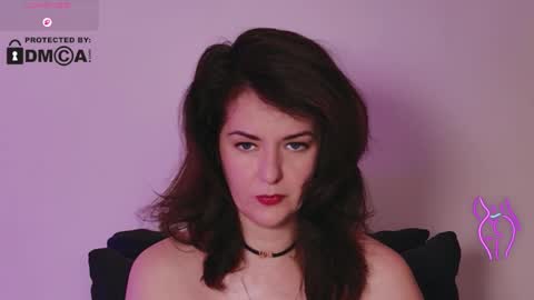 Snapshot of witch_in_velvet chatting on April 2026 07:31:01 AM Witch online show from April 2026 07:31:01 AM