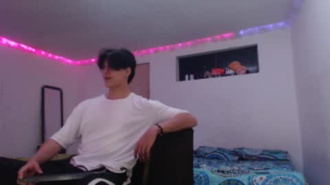 Snapshot of with_ken chatting on February 2026 07:04:01 AM Ken online show from February 2026 07:04:01 AM