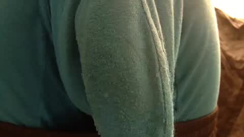 Snapshot of withbothhandsplease chatting on January 2025 08:54:02 AM Mater online show from January 2025 08:54:02 AM