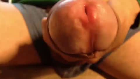 Snapshot of withbothhandsplease chatting on November 2025 06:52:02 PM Mater online show from November 2025 06:52:02 PM