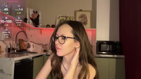 Snapshot of withlovebella chatting on February 2025 02:16:02 PM Isobelle online show from February 2025 02:16:02 PM