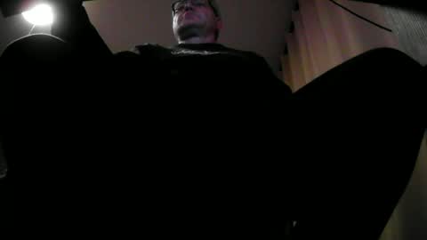 Snapshot of wixer1970 chatting on December 2024 05:03:01 PM wixer1970 online show from December 2024 05:03:01 PM