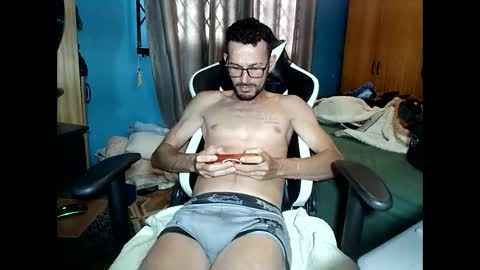 Wizarest online show from January 2025 08:56:02 PM