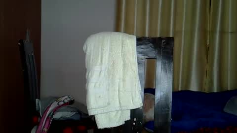 girlie o online show from February 2025 09:28:01 PM