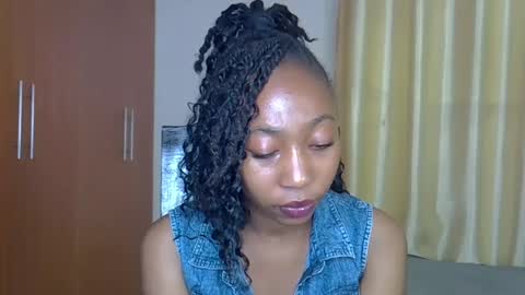 girlie o online show from March 2025 07:38:02 AM