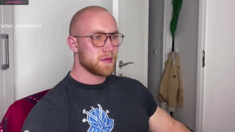 Wlademar online show from January 2025 10:26:01 PM