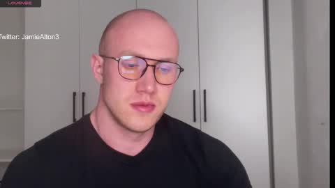 Wlademar online show from February 2026 03:36:02 AM