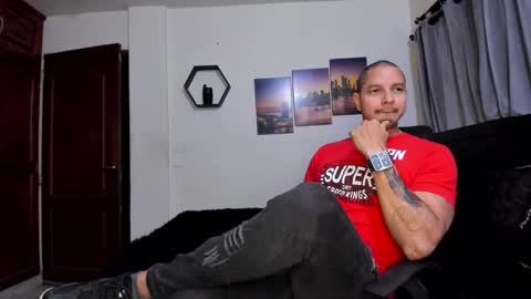 Snapshot of wncmodels chatting on April 2026 05:27:01 AM Magnus Dark independent model online show from April 2026 05:27:01 AM