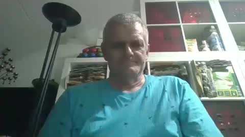 wohnung_at online show from February 2025 06:40:02 PM