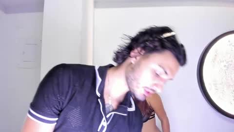 Snapshot of wolf_kitty0 chatting on April 2026 11:27:01 AM Nicolas Y Laura online show from April 2026 11:27:01 AM