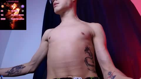  W O L F  online show from January 2026 11:45:02 AM