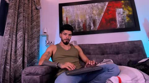 Snapshot of wolferatus chatting on January 2025 03:10:01 PM wolferatus online show from January 2025 03:10:01 PM