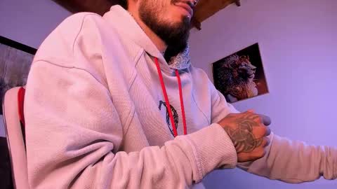 Snapshot of wolferatus chatting on October 2025 03:13:01 PM wolferatus online show from October 2025 03:13:01 PM