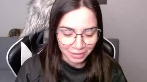 Alex online show from February 2026 02:16:01 AM