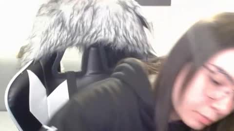 Alex online show from February 2026 01:05:02 AM