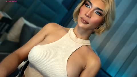 Julia online show from February 2026 02:48:02 AM