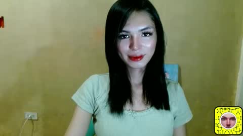 Snapshot of womanofyourdreamxoxo chatting on May 2026 03:13:01 AM womanofyourdreamxoxo online show from May 2026 03:13:01 AM