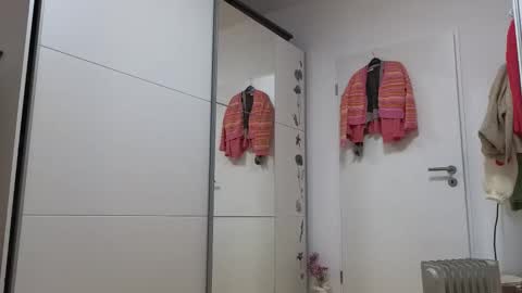 Snapshot of wondergirl_68 chatting on March 2026 08:19:01 AM Wondergirl online show from March 2026 08:19:01 AM