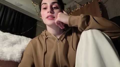 Stia online show from January 2026 02:32:01 PM