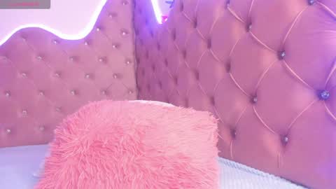 Lia  online show from January 2025 07:56:02 PM