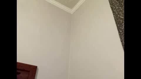 Snapshot of woodpipe69 chatting on December 2024 05:11:02 PM Woodpipe69 online show from December 2024 05:11:02 PM