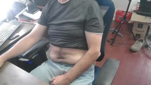 woodworker6473 online show from February 2026 03:39:01 PM