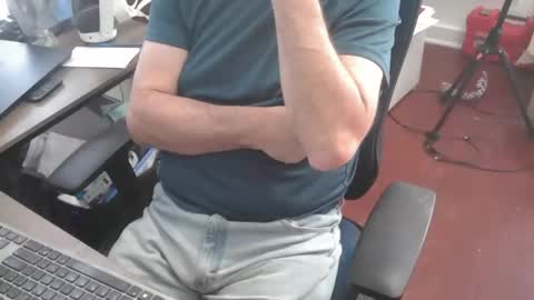 woodworker6473 online show from February 2026 02:46:01 PM