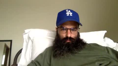 woof_wolf37 online show from October 2025 04:46:01 PM