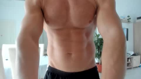 Snapshot of woolfiie chatting on November 2025 07:31:02 AM Wolfie online show from November 2025 07:31:02 AM