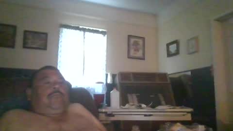 Snapshot of woperator12 chatting on April 2026 11:51:02 PM woperator12 online show from April 2026 11:51:02 PM