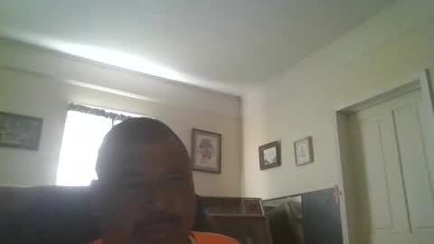 Snapshot of woperator12 chatting on May 2026 02:45:02 PM woperator12 online show from May 2026 02:45:02 PM