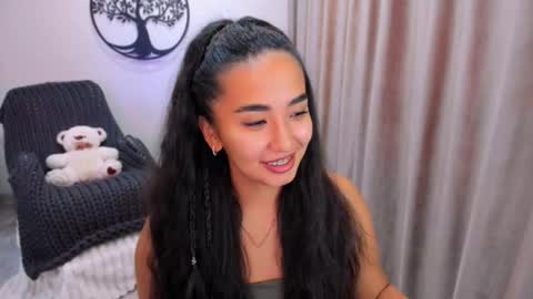 Snapshot of worldofkim chatting on October 2025 06:24:01 AM dudetta Kim online show from October 2025 06:24:01 AM