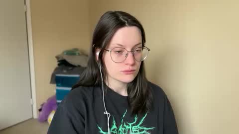 Lucina online show from January 2025 04:07:01 PM