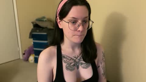 Lucina online show from January 2025 12:15:02 AM