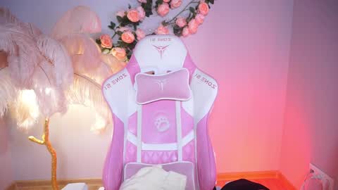 wow_angel online show from May 2026 05:36:02 AM