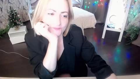 wow_co online show from December 2024 04:13:02 PM