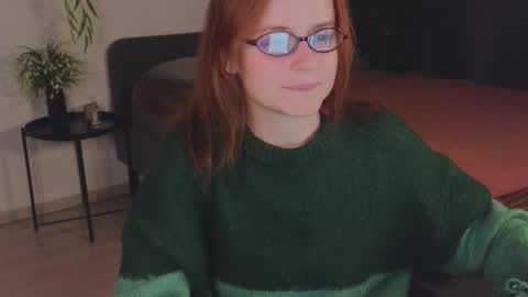 Snapshot of wow_luvng chatting on November 2025 02:04:01 PM Rebecy online show from November 2025 02:04:01 PM