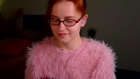 Snapshot of wow_luvng chatting on November 2025 02:49:02 PM Rebecy online show from November 2025 02:49:02 PM