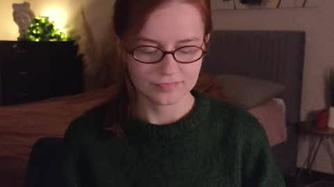 Snapshot of wow_luvng chatting on November 2025 02:00:01 PM Rebecy online show from November 2025 02:00:01 PM