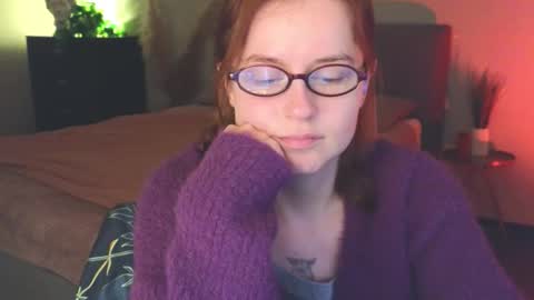 Snapshot of wow_luvng chatting on November 2025 01:55:01 PM Rebecy online show from November 2025 01:55:01 PM