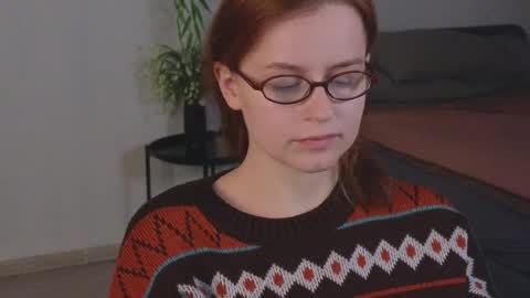 Snapshot of wow_luvng chatting on November 2025 02:06:02 PM Rebecy online show from November 2025 02:06:02 PM