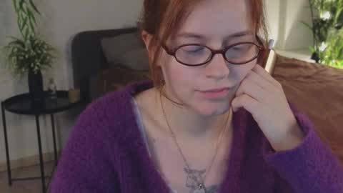 Snapshot of wow_luvng chatting on November 2025 02:08:01 PM Rebecy online show from November 2025 02:08:01 PM