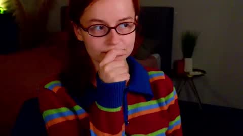 Snapshot of wow_luvng chatting on November 2025 02:10:01 PM Rebecy online show from November 2025 02:10:01 PM