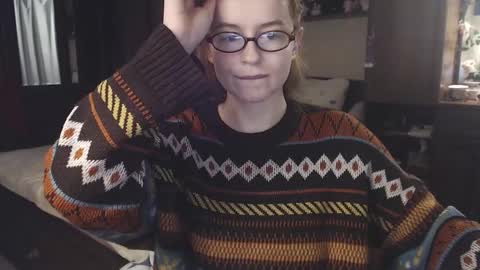 Snapshot of wow_luvng chatting on December 2025 02:46:02 PM Rebecy online show from December 2025 02:46:02 PM