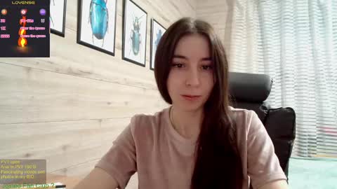 Snapshot of wow_porno_ chatting on March 2025 02:34:02 PM Anna online show from March 2025 02:34:02 PM