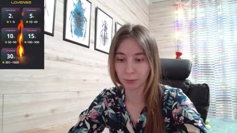 Snapshot of wow_porno_ chatting on February 2026 02:21:02 PM Anna online show from February 2026 02:21:02 PM