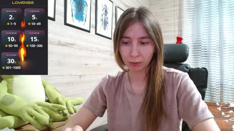 Snapshot of wow_porno_ chatting on April 2026 02:47:02 PM Anna online show from April 2026 02:47:02 PM