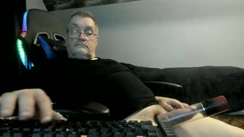 Snapshot of wowsers2022 chatting on March 2026 08:55:02 AM wowsers2022 online show from March 2026 08:55:02 AM