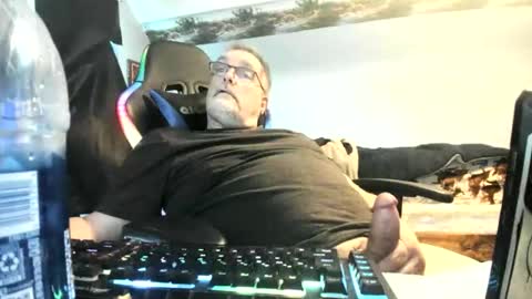 Snapshot of wowsers2022 chatting on March 2026 09:31:02 PM wowsers2022 online show from March 2026 09:31:02 PM